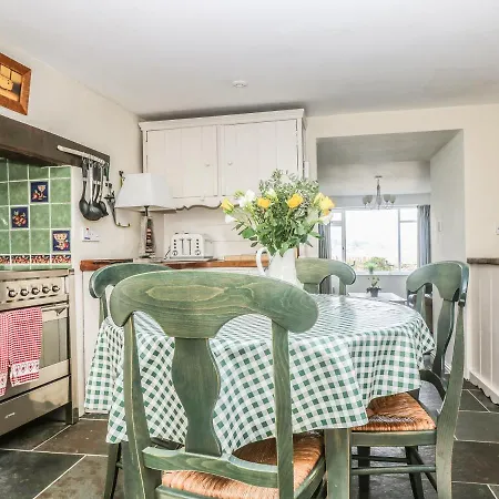 Apartment The Watch Below Polruan